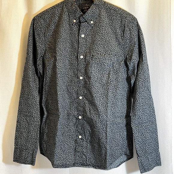 J. Crew Slim Button Down Shirt (Men’s) - Picture 2 of 6